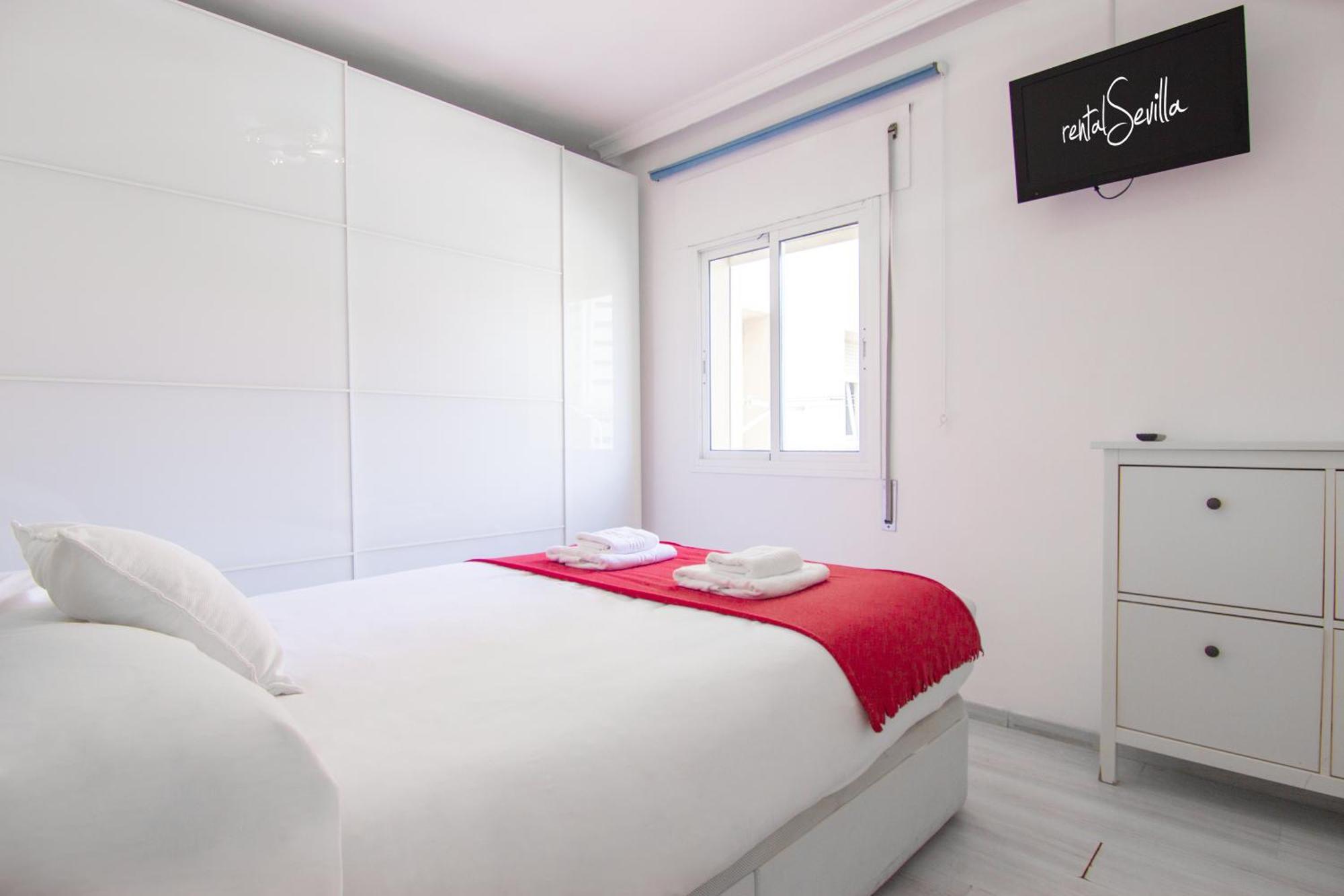 Rentalsevilla Lopez De Gomara II Экстерьер фото